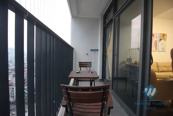 Nice two bedrooms apartment for rent in Discovery building, Cau Giay district, Ha Noi